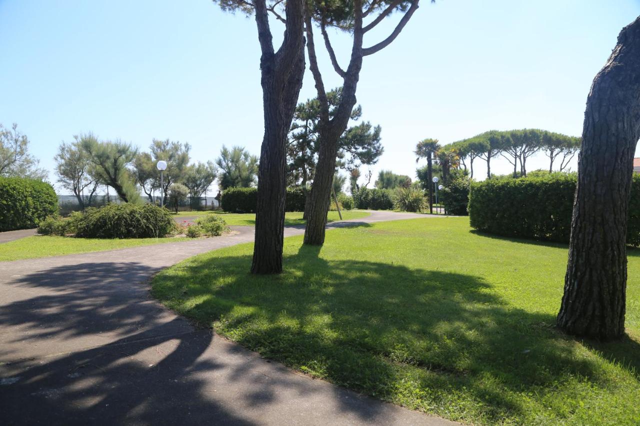 Beachside Family Garden Retreat 卡瓦利诺 外观 照片